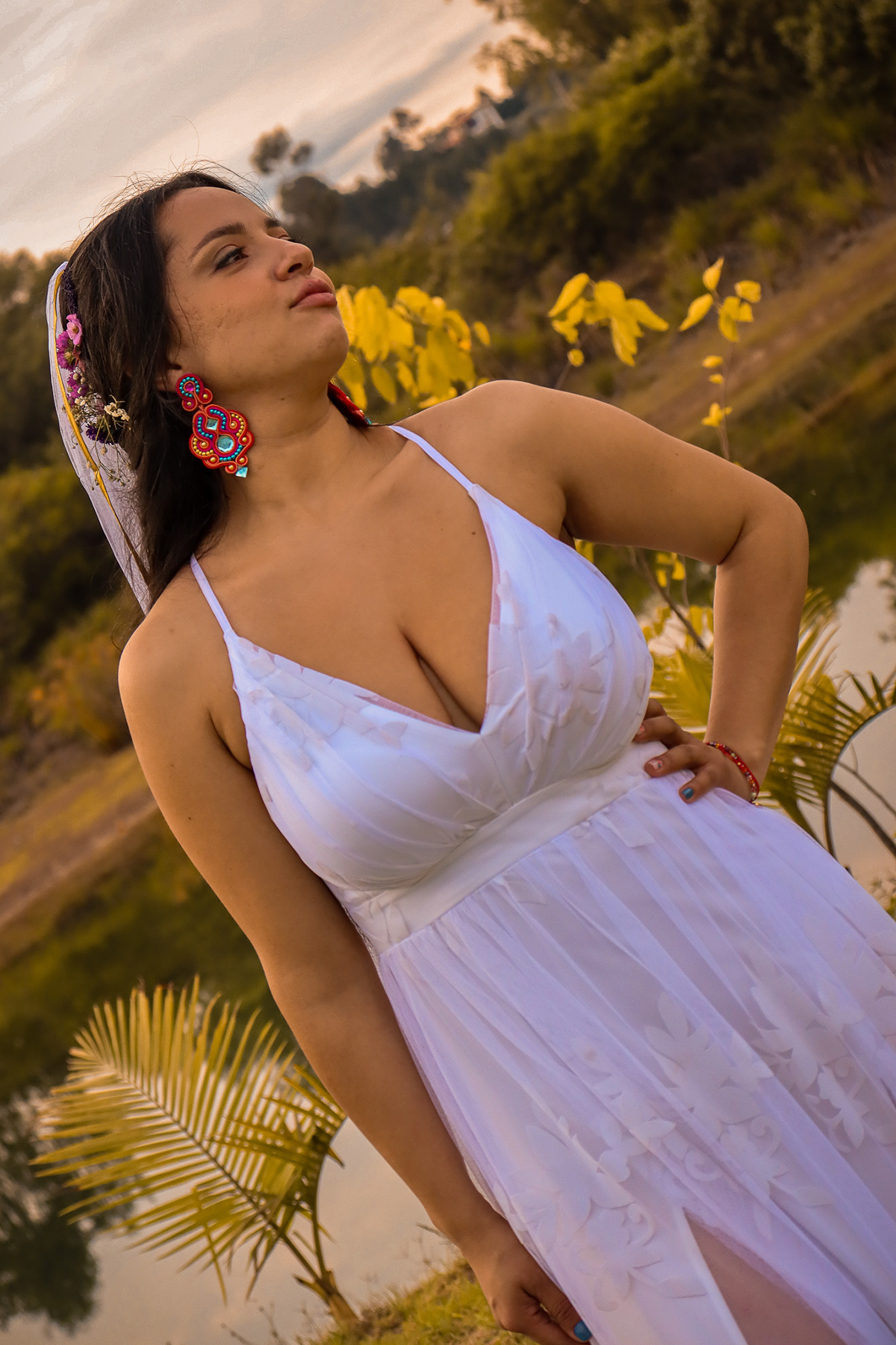 Retrato editorial de novia destacado del portafolio Velozza